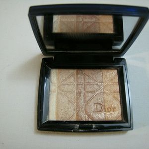 DIOR - Amber Diamond highlighter LE